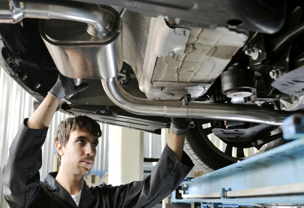 a car mechanic