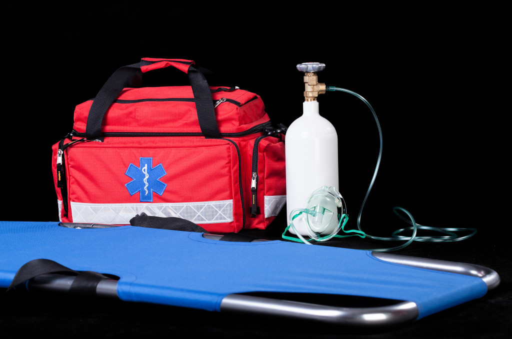 A bag of medical equipment with a portable oxygen